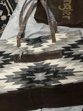 Wrangler Black, White & Brown Aztec Tote Bag